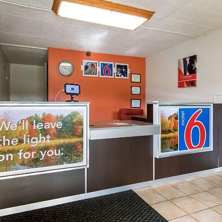 Motel 6-New Stanton, Pa Exterior foto